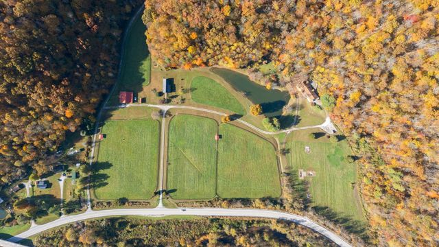 11238 Campton Road, Stanton, KY 40380