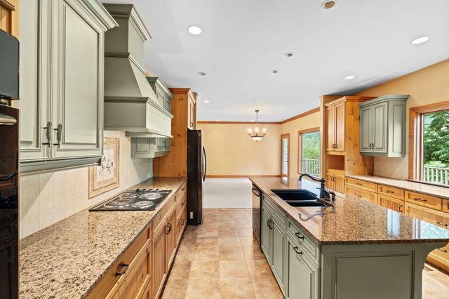 11238 Campton Road, Stanton, KY 40380