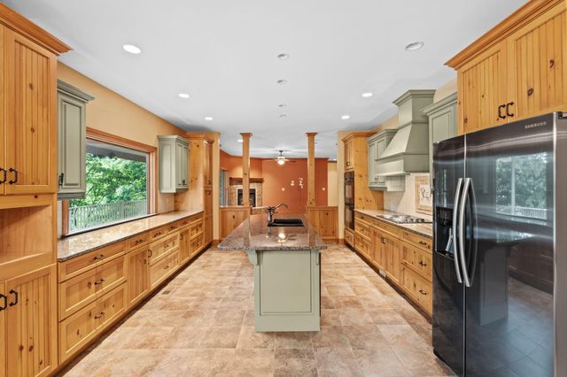 11238 Campton Road, Stanton, KY 40380