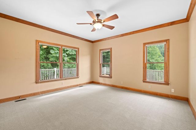 11238 Campton Road, Stanton, KY 40380