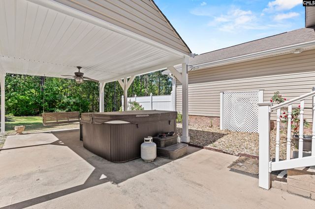 106 Sweetwater Drive, Hopkins, SC 29061