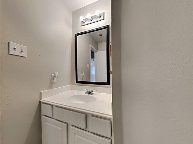 6034 Coventry Falls, Houston, TX 77084