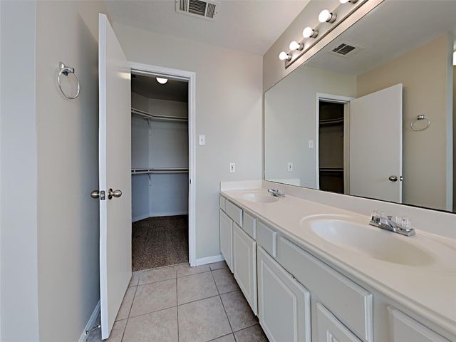 6034 Coventry Falls, Houston, TX 77084