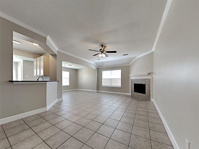 6034 Coventry Falls, Houston, TX 77084