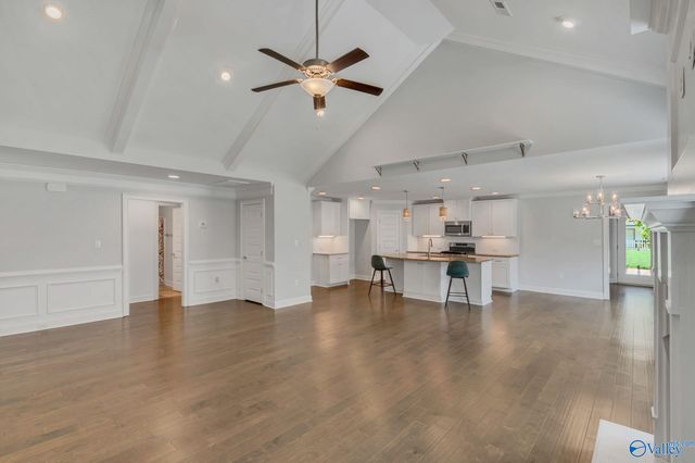 23709 Glover Road, Athens, AL 35613