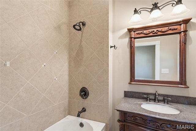 1011 N Ranney Street, Sikeston, MO 63801