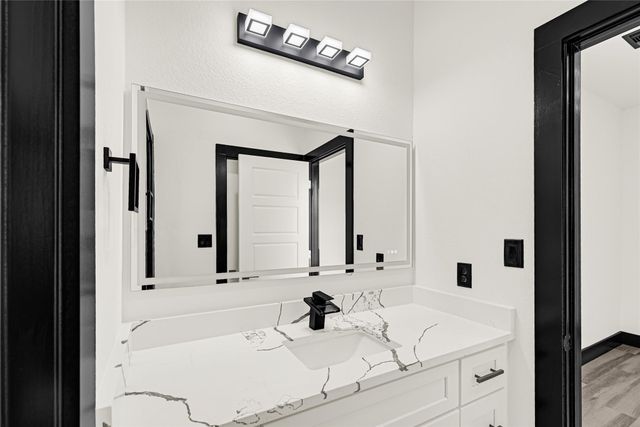 13106 Donegal Way A, Houston, TX 77047