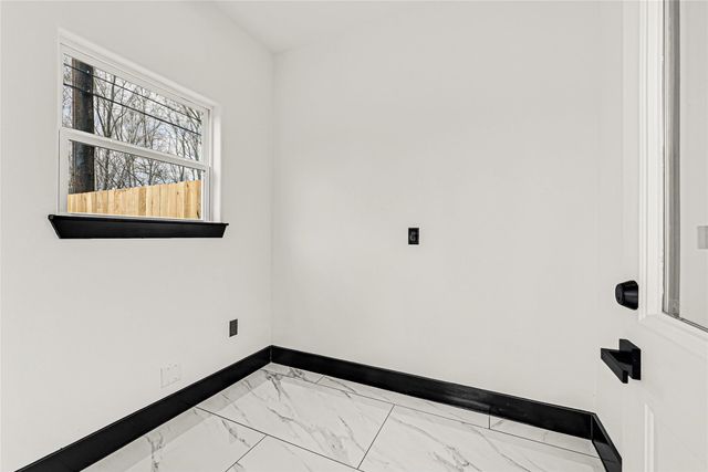 13106 Donegal Way A, Houston, TX 77047