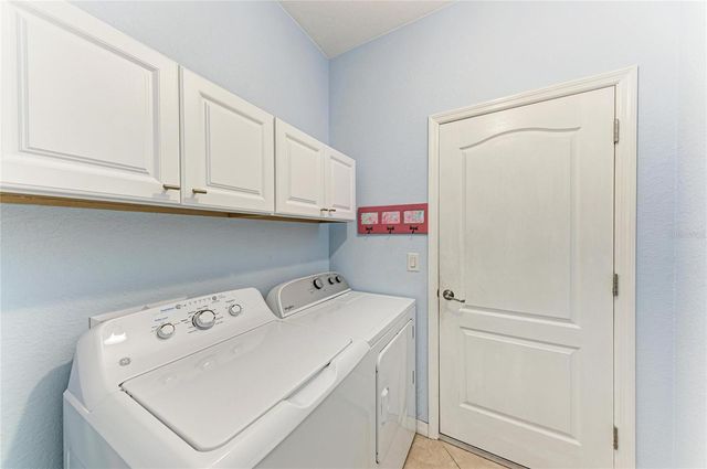 1986 MESIC HAMMOCK WAY, Venice, FL 34292