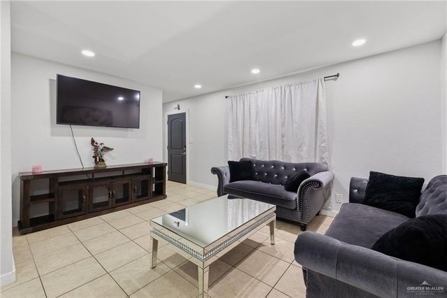 101 W Camellia Avenue, Mcallen, TX 78501
