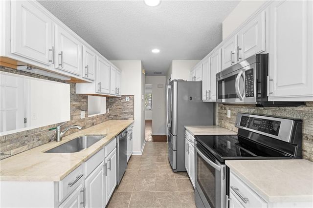 34 Brittany Way NE 34, Atlanta, GA 30324