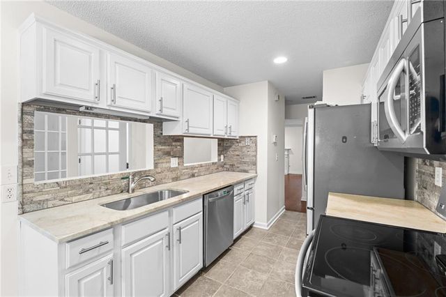 34 Brittany Way NE 34, Atlanta, GA 30324