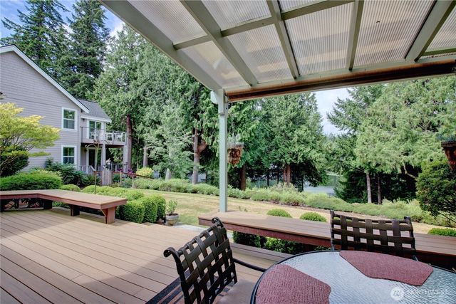 11 Whispering Cedars Court, Bellingham, WA 98229
