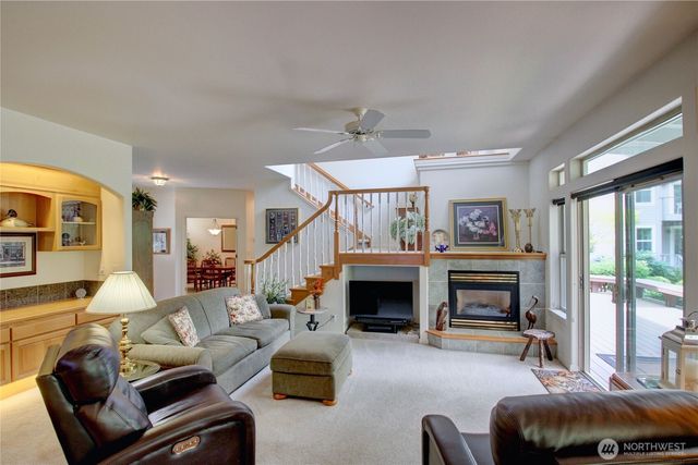 11 Whispering Cedars Court, Bellingham, WA 98229