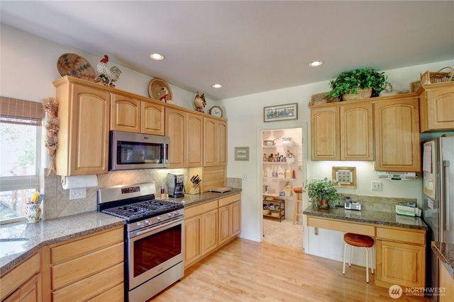 11 Whispering Cedars Court, Bellingham, WA 98229