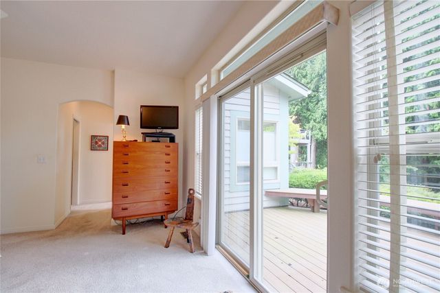 11 Whispering Cedars Court, Bellingham, WA 98229