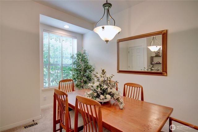 11 Whispering Cedars Court, Bellingham, WA 98229