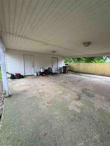 5469 Henning Drive W, Mobile, AL 36619