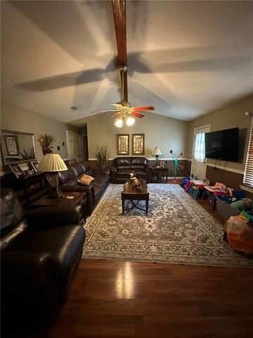 5469 Henning Drive W, Mobile, AL 36619