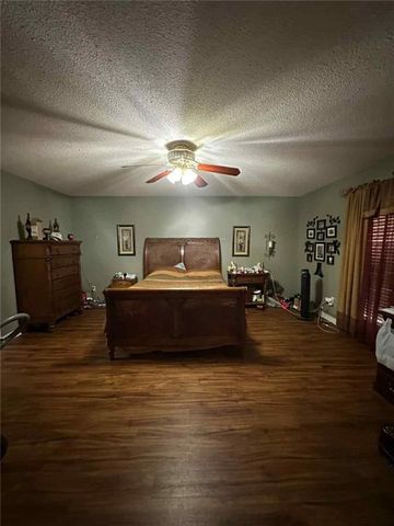 5469 Henning Drive W, Mobile, AL 36619
