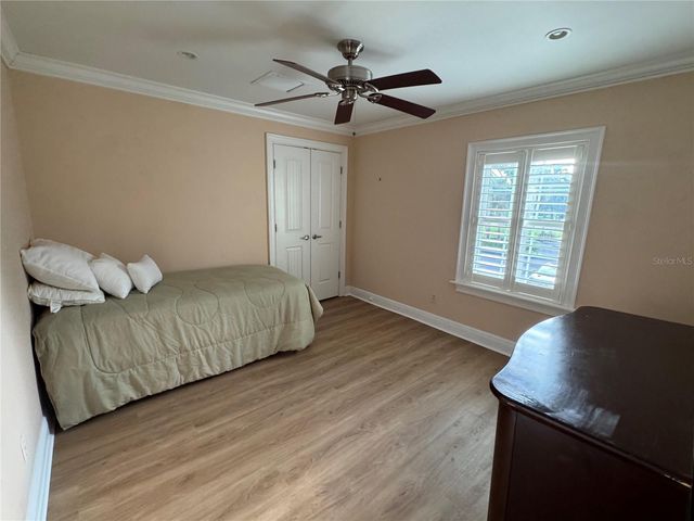 4974 COQUINA KEY DRIVE SE, St Petersburg, FL 33705