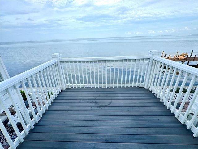 4974 COQUINA KEY DRIVE SE, St Petersburg, FL 33705