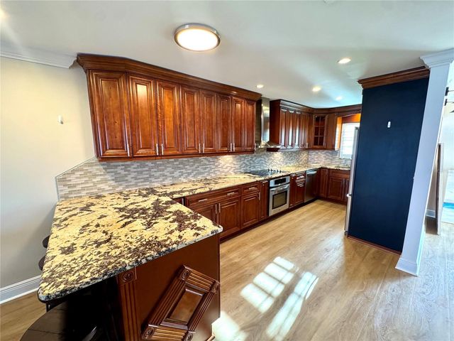 4974 COQUINA KEY DRIVE SE, St Petersburg, FL 33705