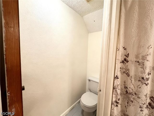 429 SW 44th ST, Cape Coral, FL 33914