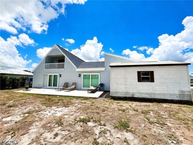 429 SW 44th ST, Cape Coral, FL 33914