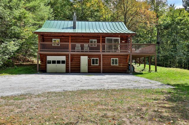 1782 Blackmer Boulevard, Stockbridge, VT 05772