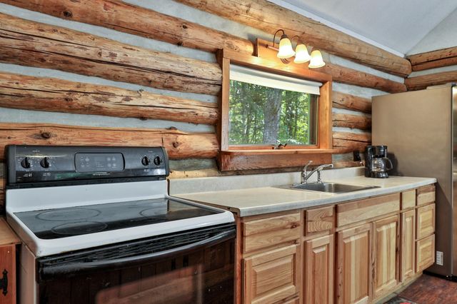 1782 Blackmer Boulevard, Stockbridge, VT 05772