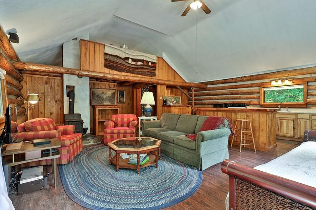 1782 Blackmer Boulevard, Stockbridge, VT 05772