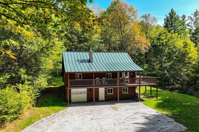 1782 Blackmer Boulevard, Stockbridge, VT 05772