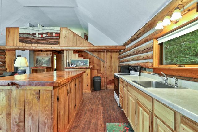 1782 Blackmer Boulevard, Stockbridge, VT 05772