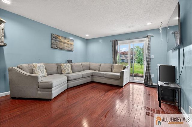 343 Lancaster Court 2343, Piscataway, NJ 08854