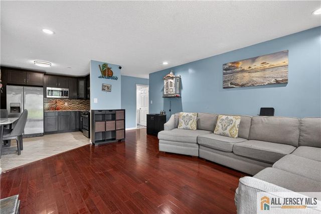 343 Lancaster Court 2343, Piscataway, NJ 08854