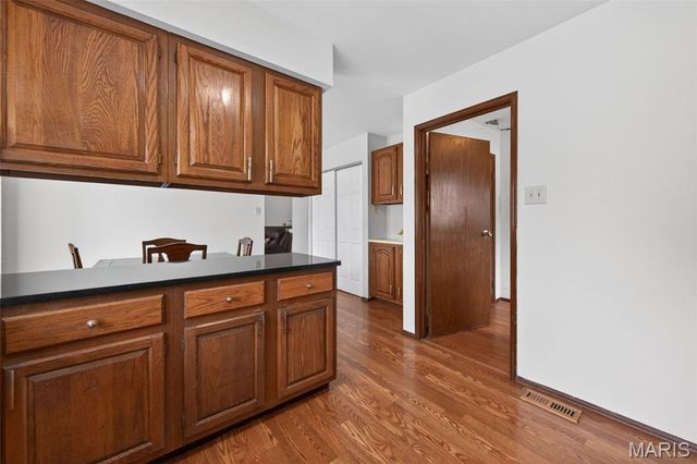 1245 Ticonderoga Drive, Chesterfield, MO 63017