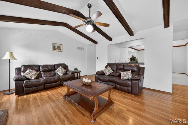 1245 Ticonderoga Drive, Chesterfield, MO 63017