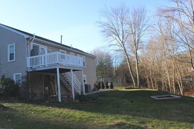 19 Hillando Dr, Shrewsbury, MA 01545