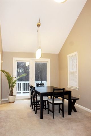 19 Hillando Dr, Shrewsbury, MA 01545