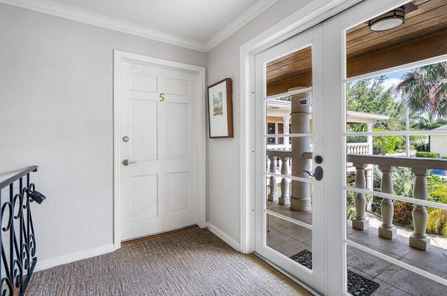 1029 Langer Way 5, Delray Beach, FL 33483