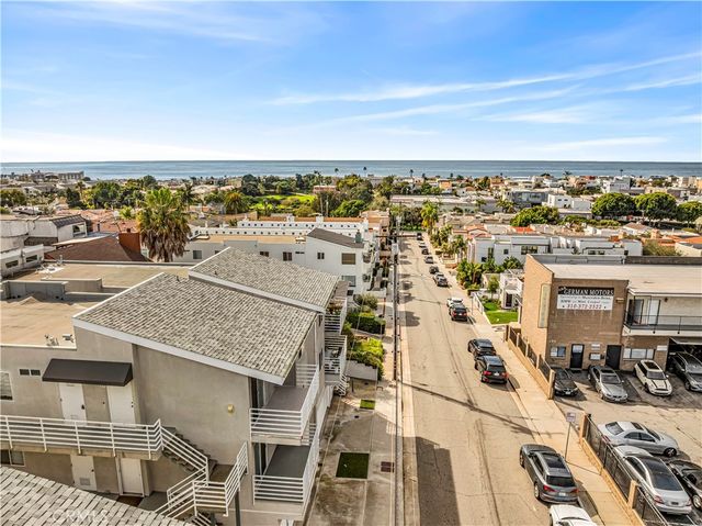 724 5th Street, Hermosa Beach, CA 90254