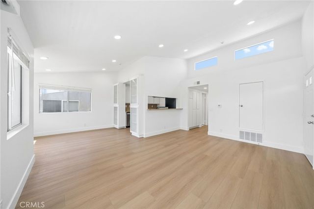724 5th Street, Hermosa Beach, CA 90254