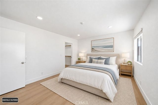 724 5th Street, Hermosa Beach, CA 90254