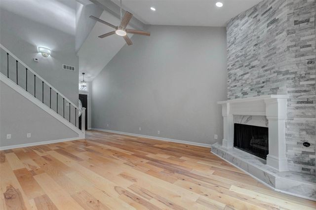 616 Birdsall Street, Houston, TX 77007