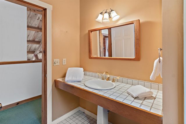 1227 Roxbury Mountain Road, Warren, VT 05674