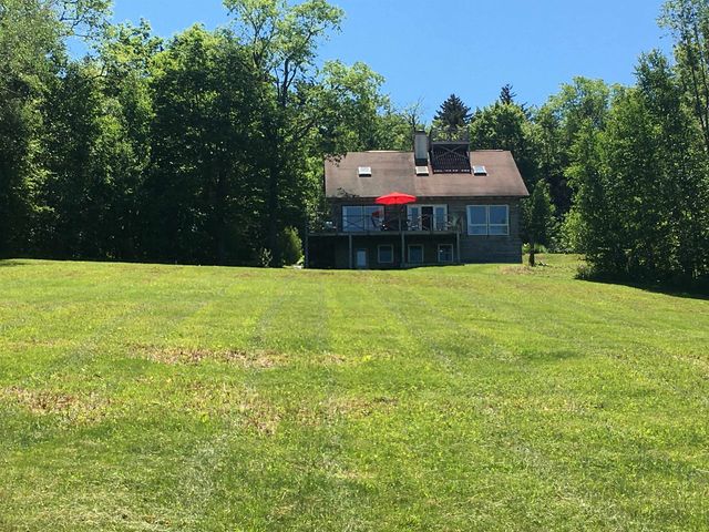 1227 Roxbury Mountain Road, Warren, VT 05674