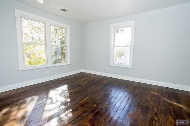 586-588 Hawthorne Avenue, Newark, NJ 07112