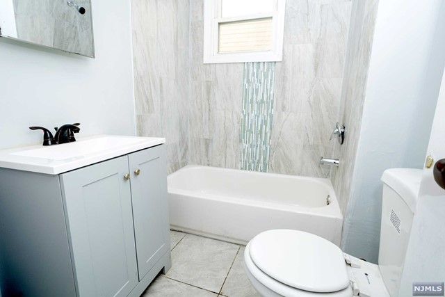 586-588 Hawthorne Avenue, Newark, NJ 07112