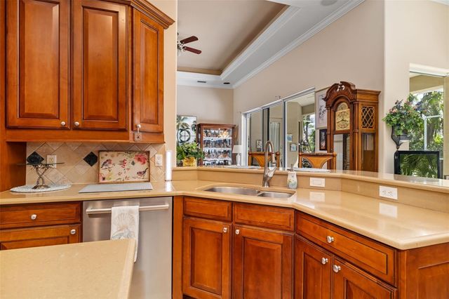 3839 59TH AVENUE CIRCLE E, Ellenton, FL 34222